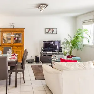 Appartement Appart'cosy Lyon Est, Décines-Charpieu
